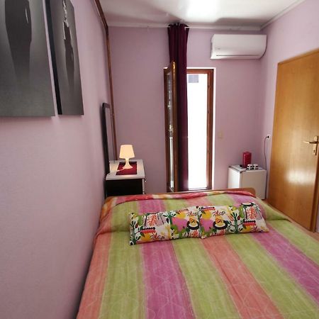 Apartment Sandi Vrsar Ngoại thất bức ảnh