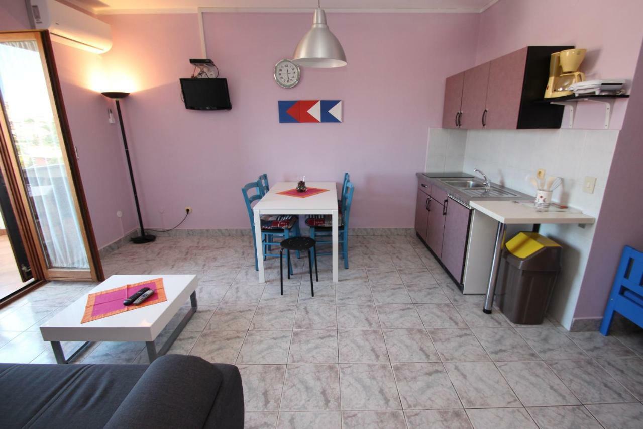 Apartment Sandi Vrsar Ngoại thất bức ảnh
